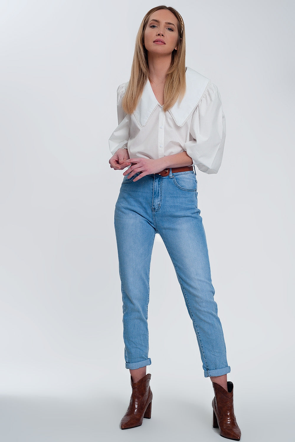 Oversized collared shirt in white Q2 Shirts BoutiqueLua