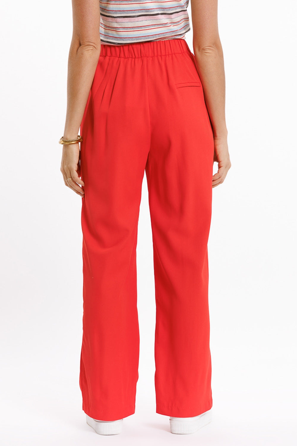 Pants In Coral With Front Pockets And Drawstring Closing Q2 Pants BoutiqueLua