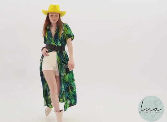 Vestido camisa longo com estampa tropical