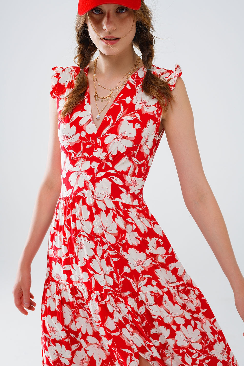 Red maxi dress with floral print and V-neck Q2 Dresses BoutiqueLua