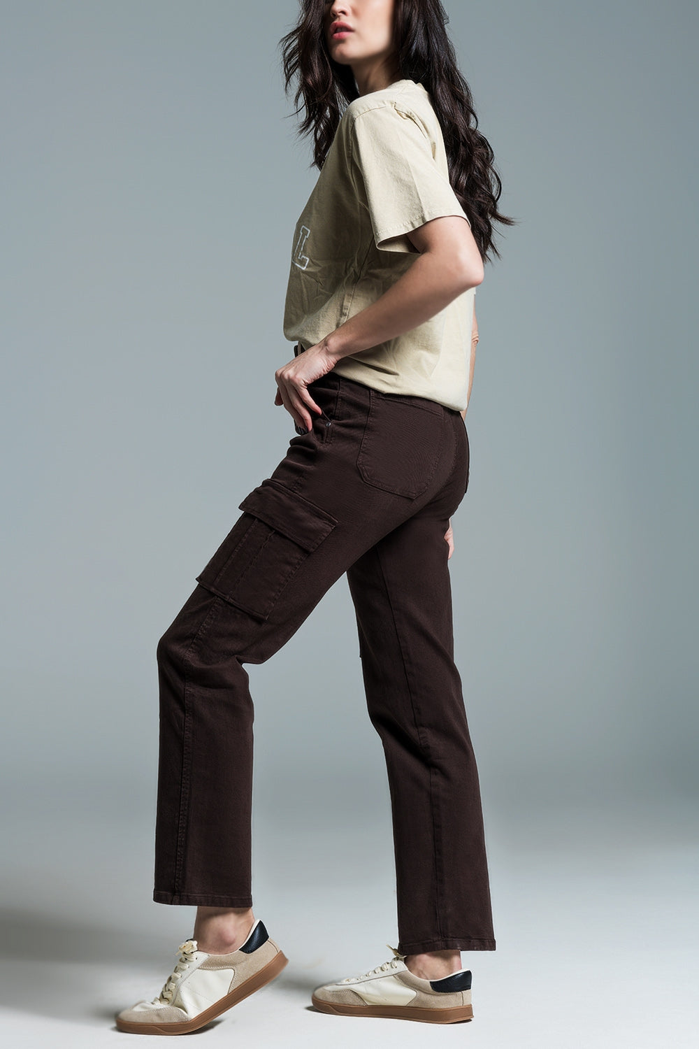 Relaxed cargo pants in dark brown Q2 Jeans BoutiqueLua