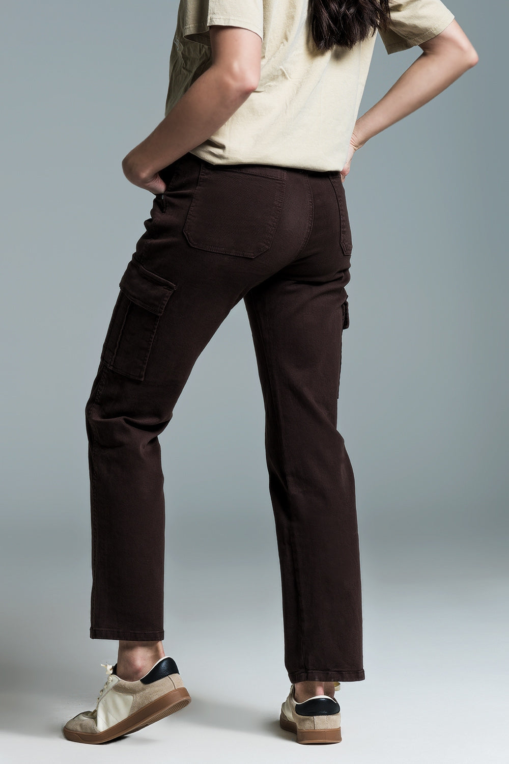 Relaxed cargo pants in dark brown Q2 Jeans BoutiqueLua