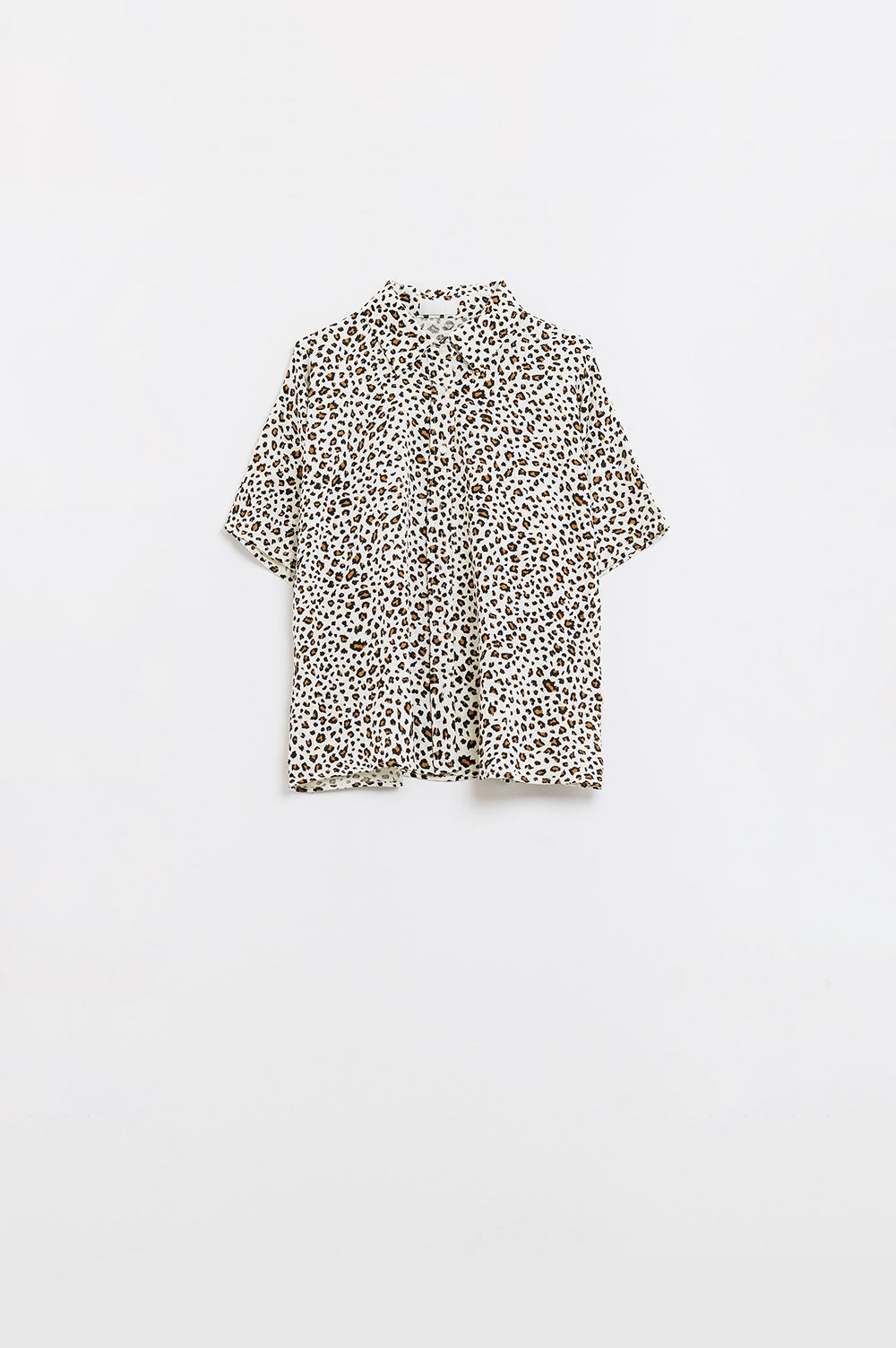 Relaxed Oversized Leopard Print Short Sleeves Shirt Q2 Shirts BoutiqueLua