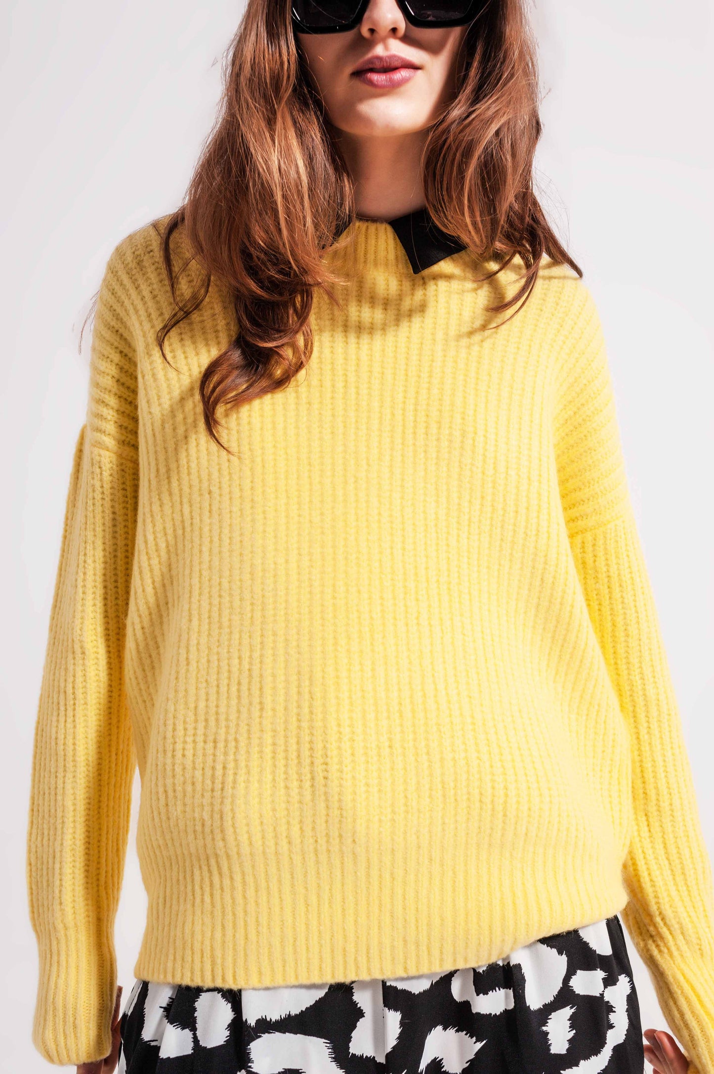 Rib knit sweater in yellow Q2 Sweaters BoutiqueLua