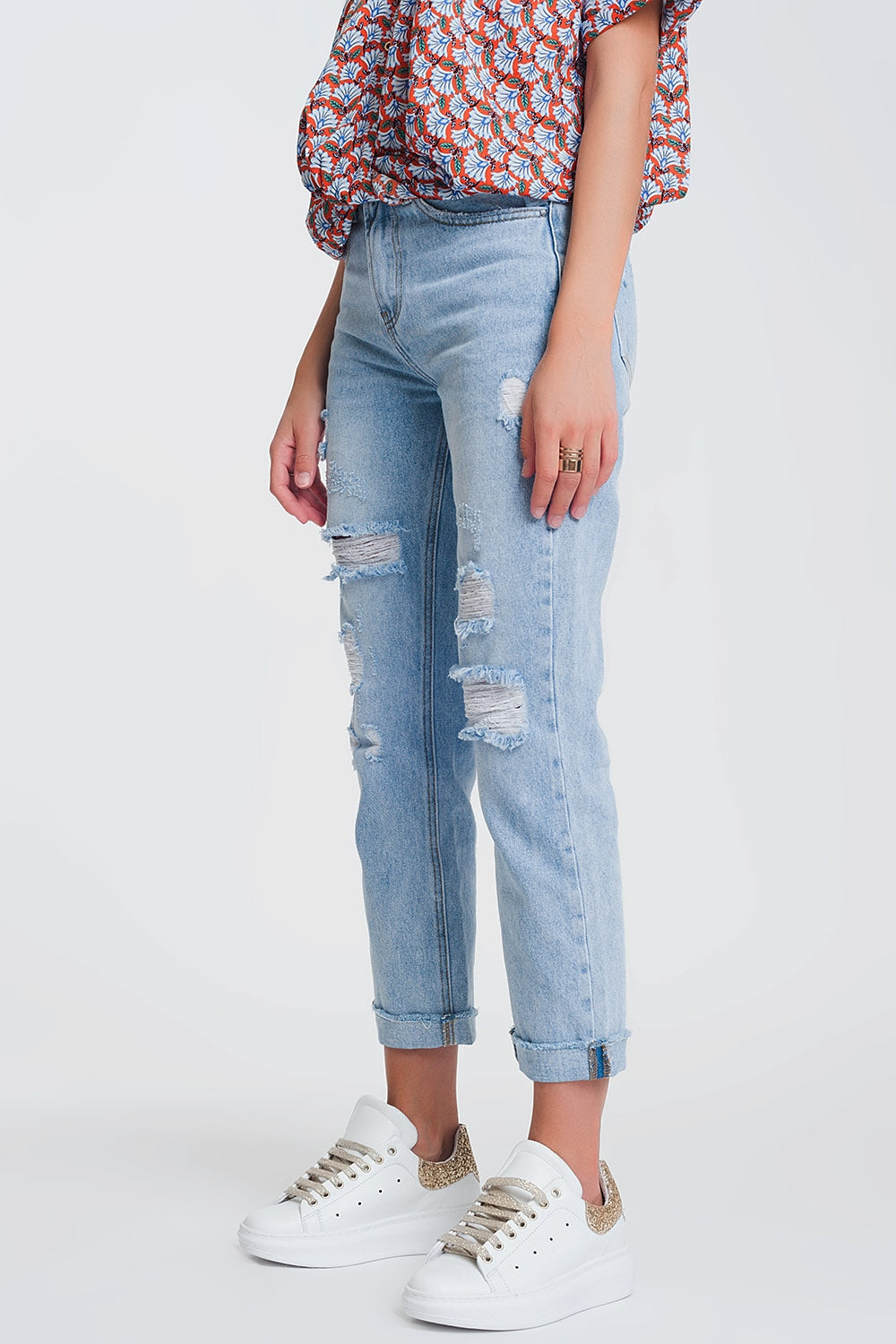 ripped straight fit jeans in light denim Q2 Jeans BoutiqueLua