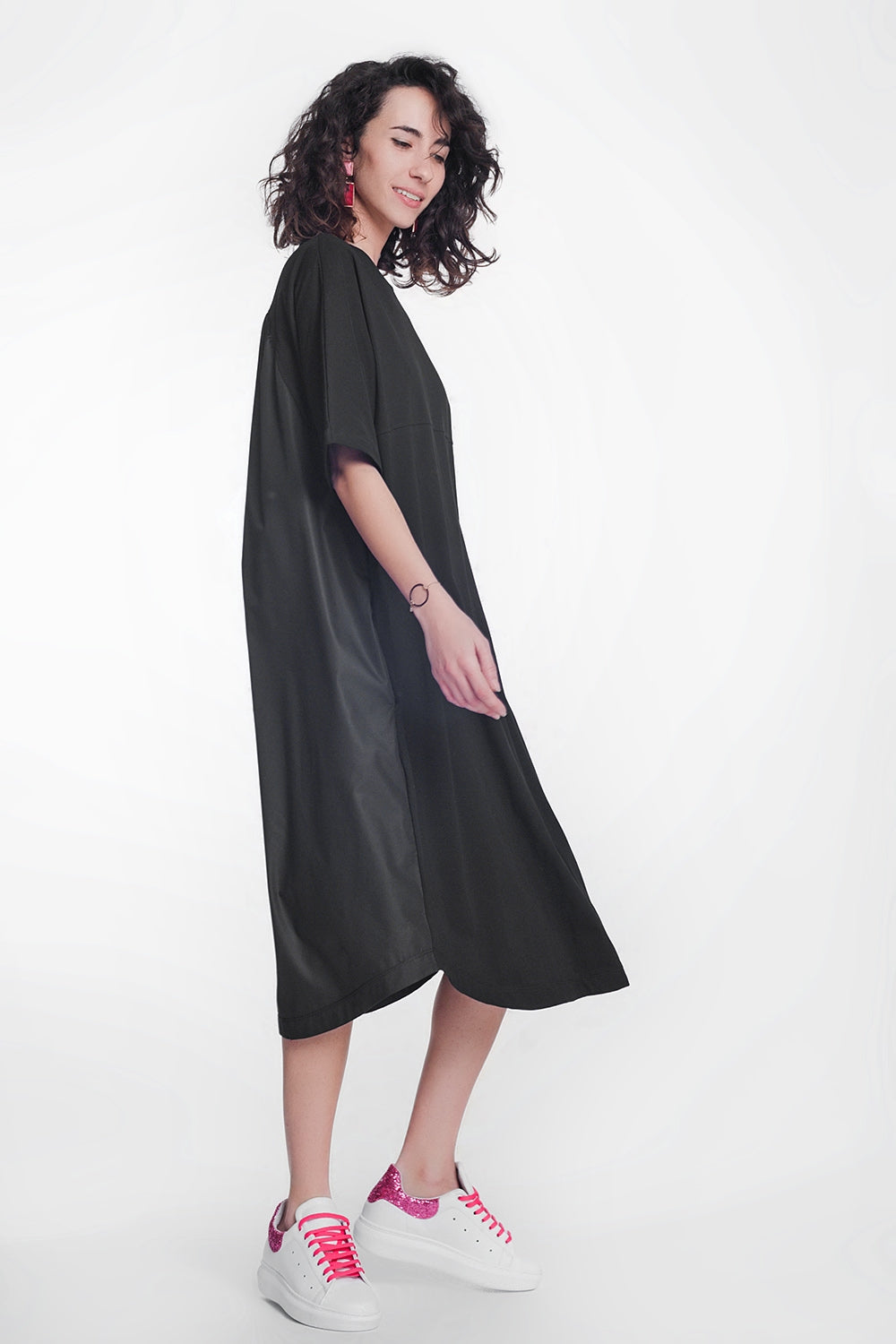 round neck poplin t-shirt dress in black Q2 Dresses BoutiqueLua