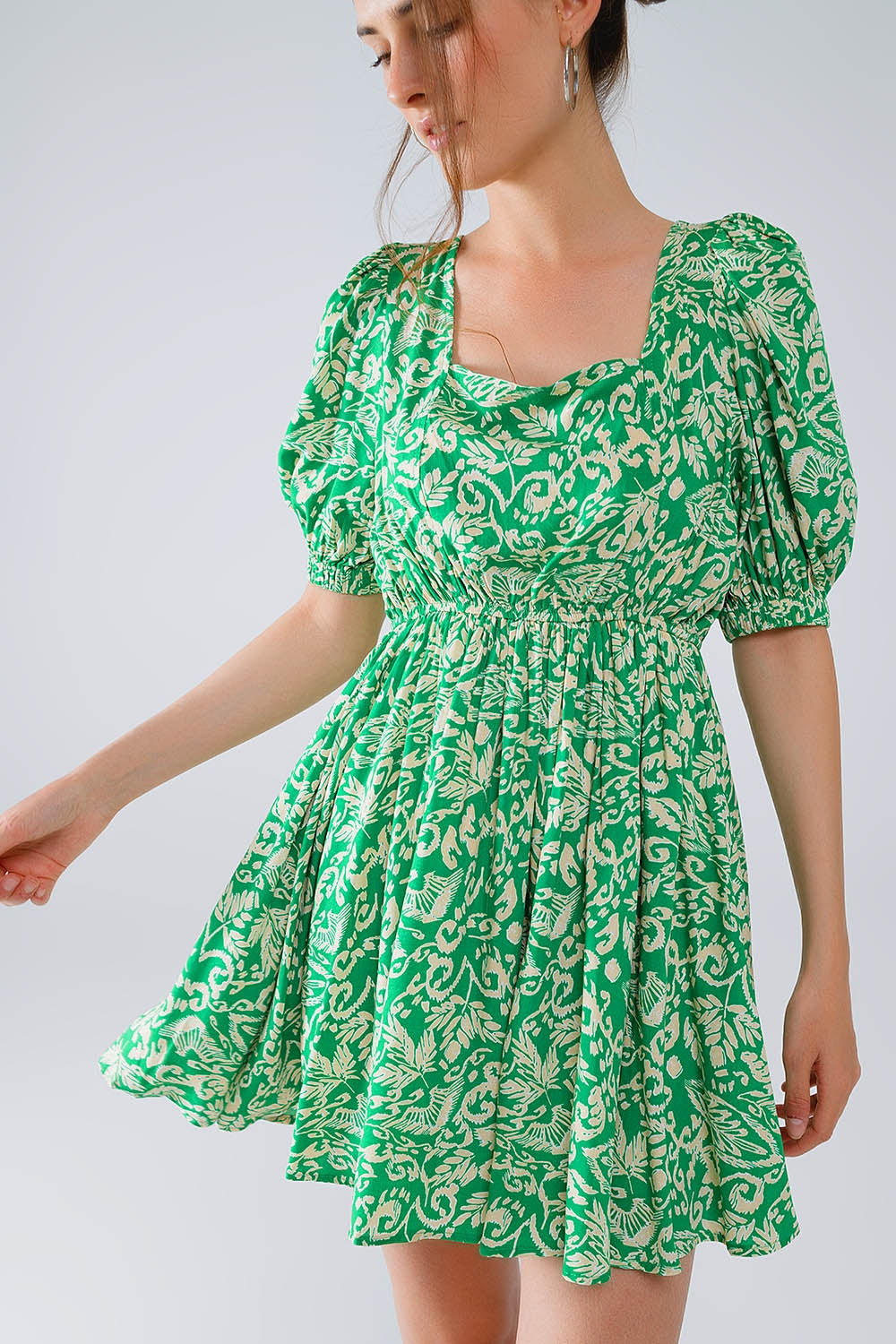 short floral print dress with gathered back in green Q2 Dresses BoutiqueLua