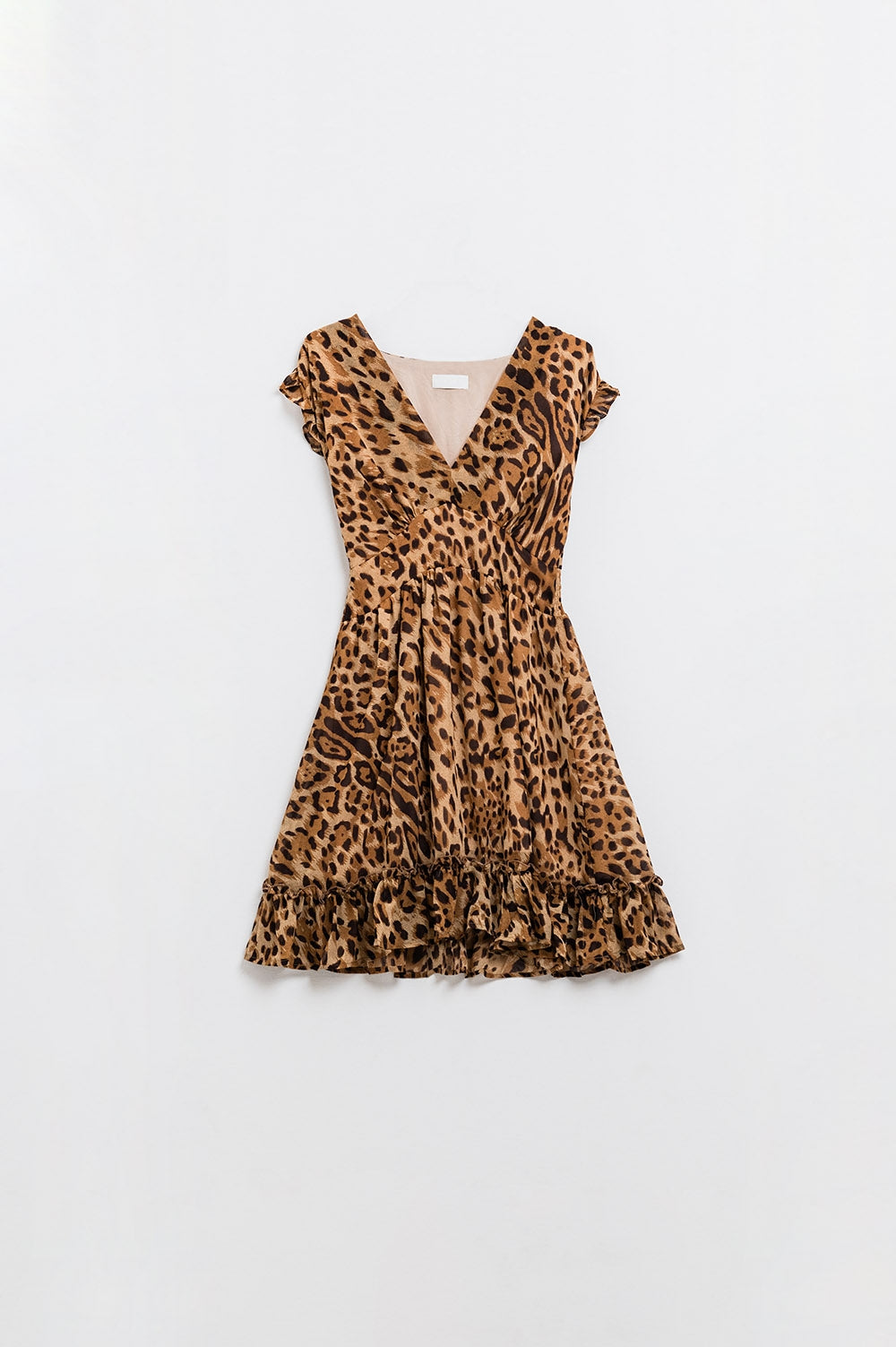 Short Leopard Print Dress With Cinched-In Waist Q2 Dresses BoutiqueLua