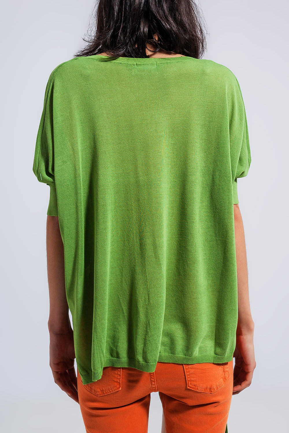 Short sleeve sweater in v neck in green Q2 Sweaters BoutiqueLua