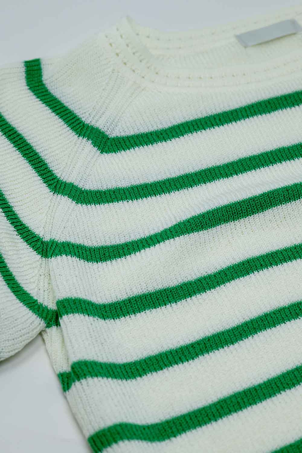 Short sleeves white knit sweater with green stripes Q2 Sweaters BoutiqueLua