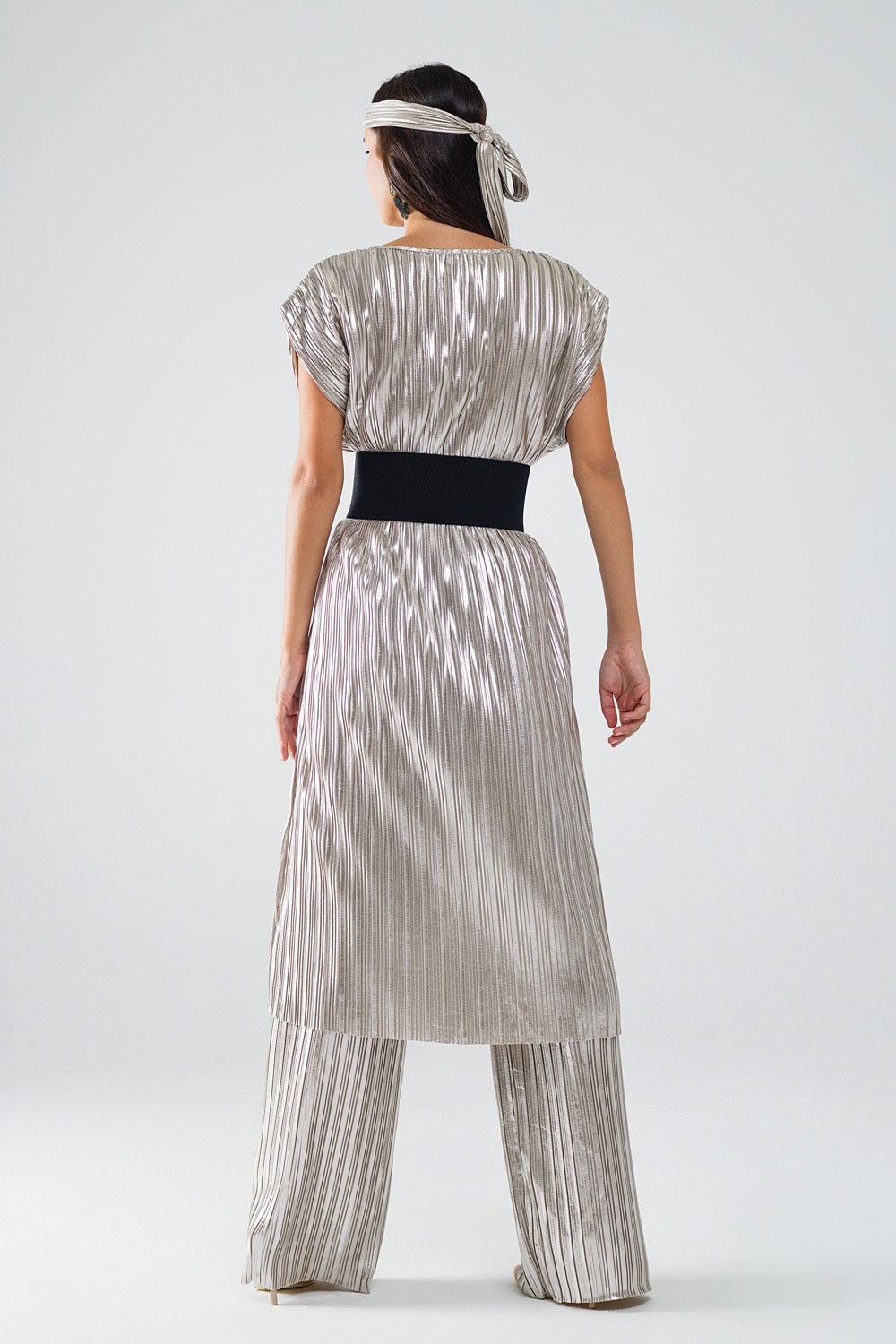 Silver Pleated Dress With Belt And Short Sleeves Q2 Dresses BoutiqueLua