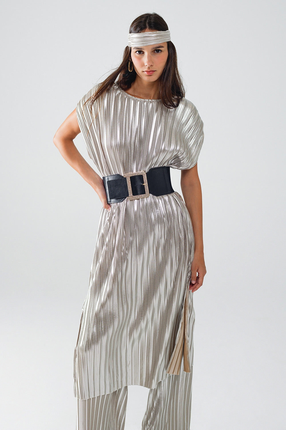 Silver Pleated Dress With Belt And Short Sleeves Q2 Dresses BoutiqueLua