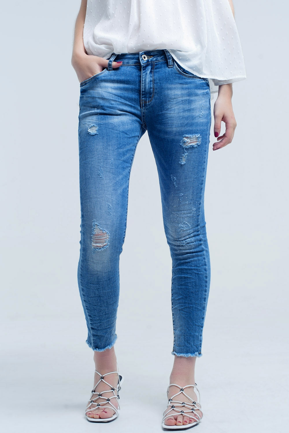 Skinny jeans in medium wash with rips Q2 Jeans BoutiqueLua