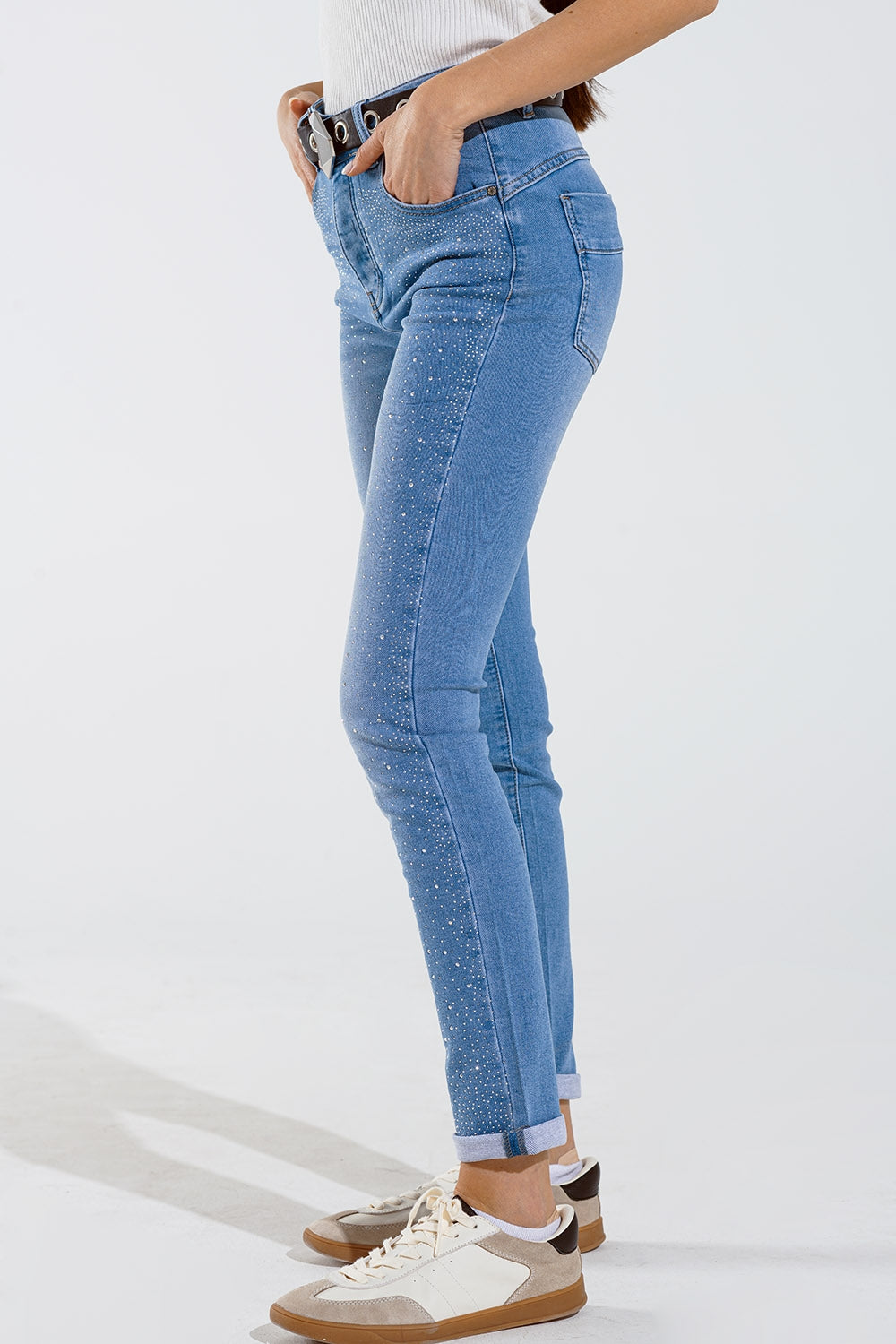 Skinny jeans in washed blue with strass all over the front Q2 Jeans BoutiqueLua