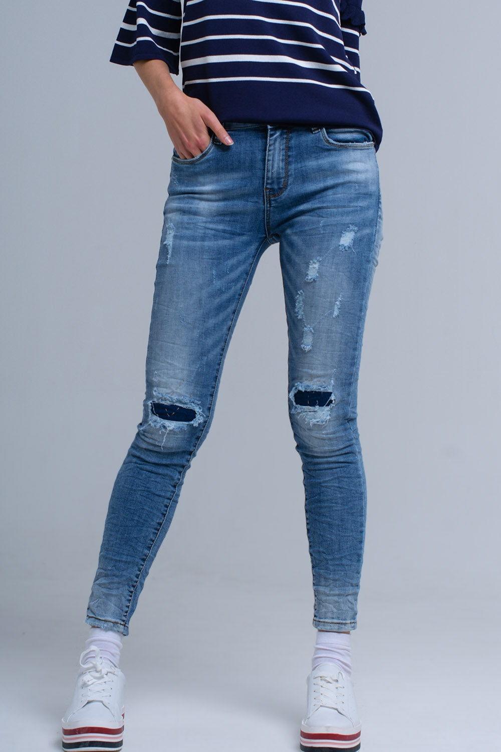 Skinny jeans with rips Q2 Jeans BoutiqueLua