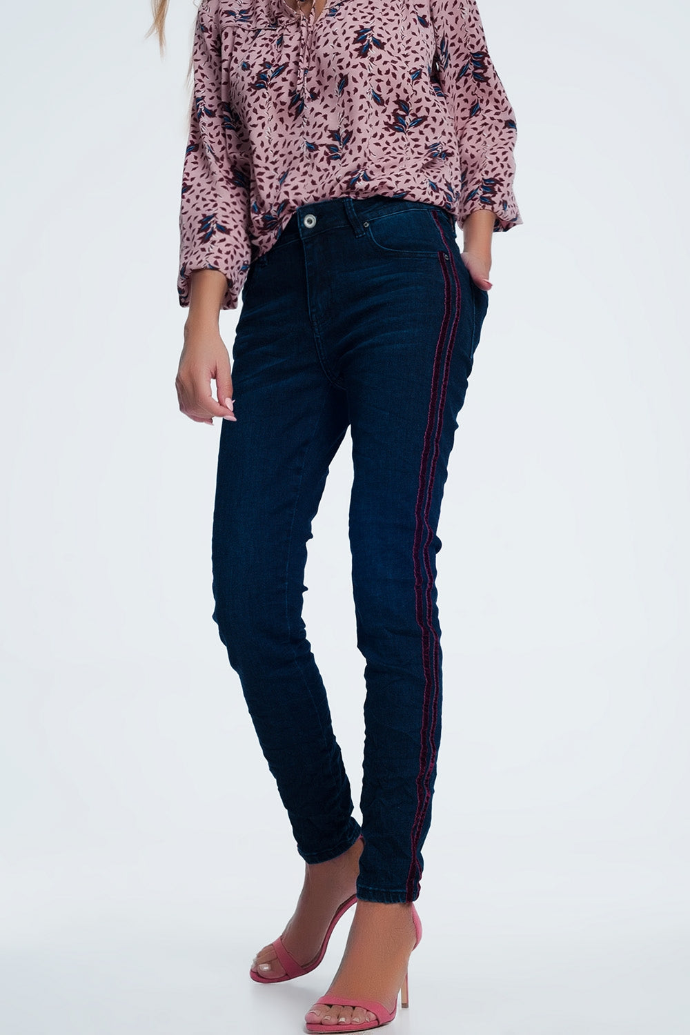 skinny jeans with sports red stripes Q2 Jeans BoutiqueLua