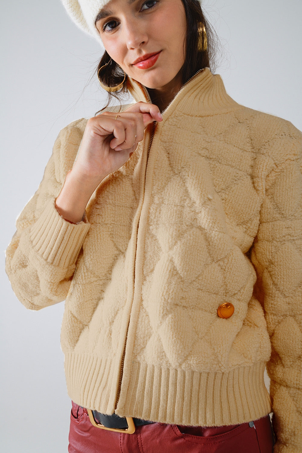 Veste bomber en tricot épais et doux de couleur camel