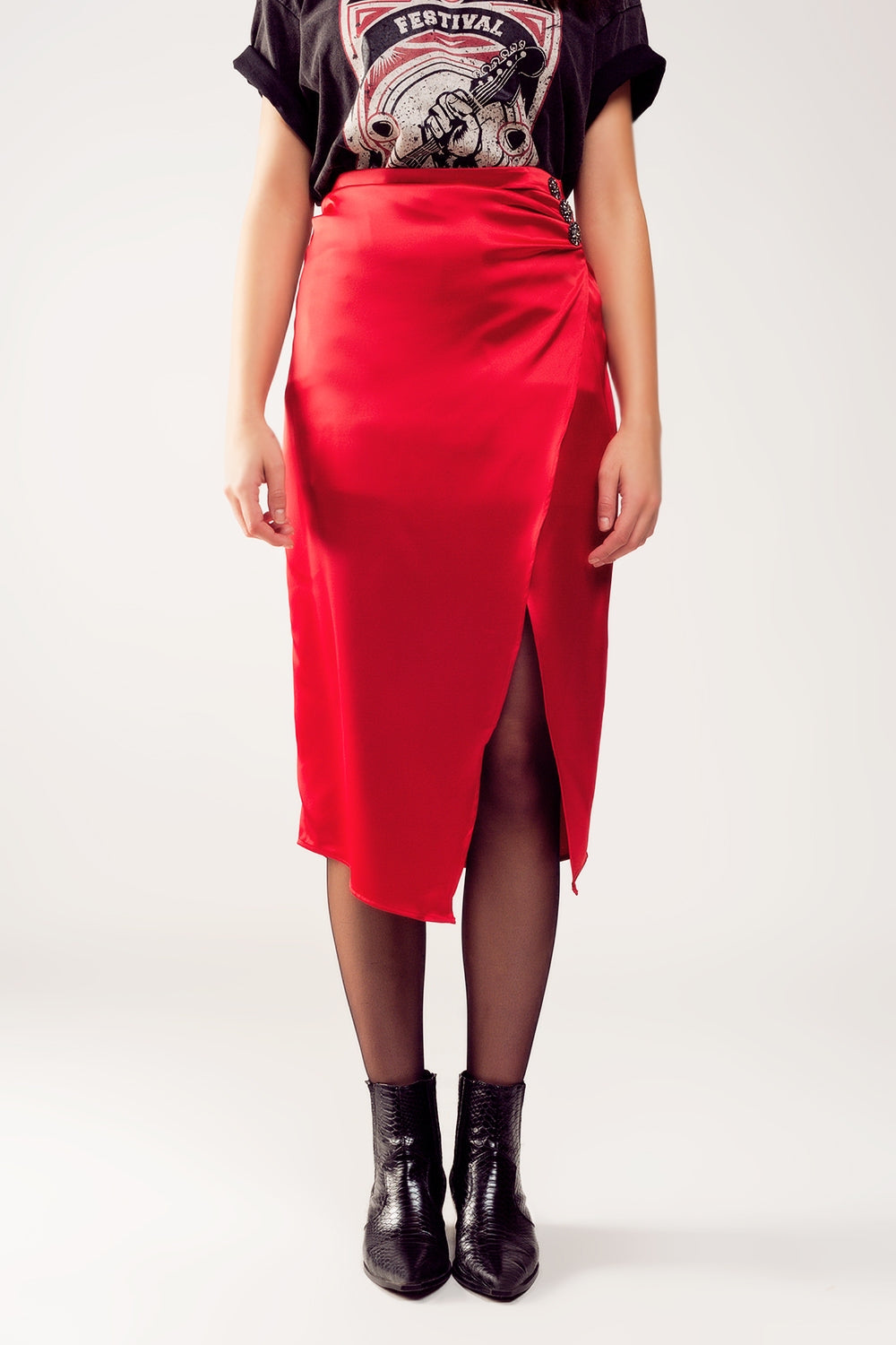 Split front midi skirt in red Q2 Skirts BoutiqueLua