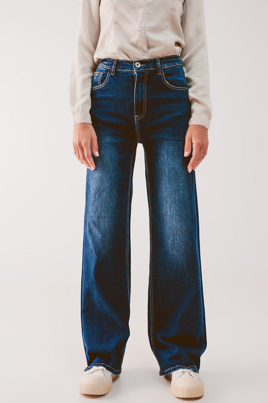 Q2 Straight leg 90s jeans with in dark blue