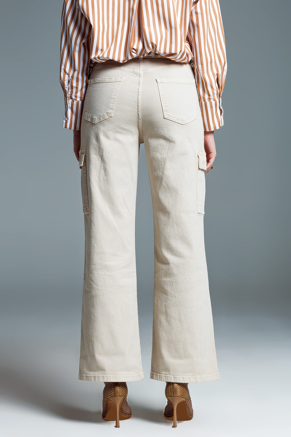 Straight Leg Cargo Jeans in Beige Q2 Jeans BoutiqueLua