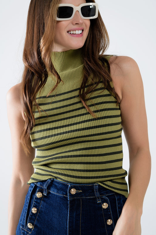 Q2 Striped Turtle sweater In Olive Green