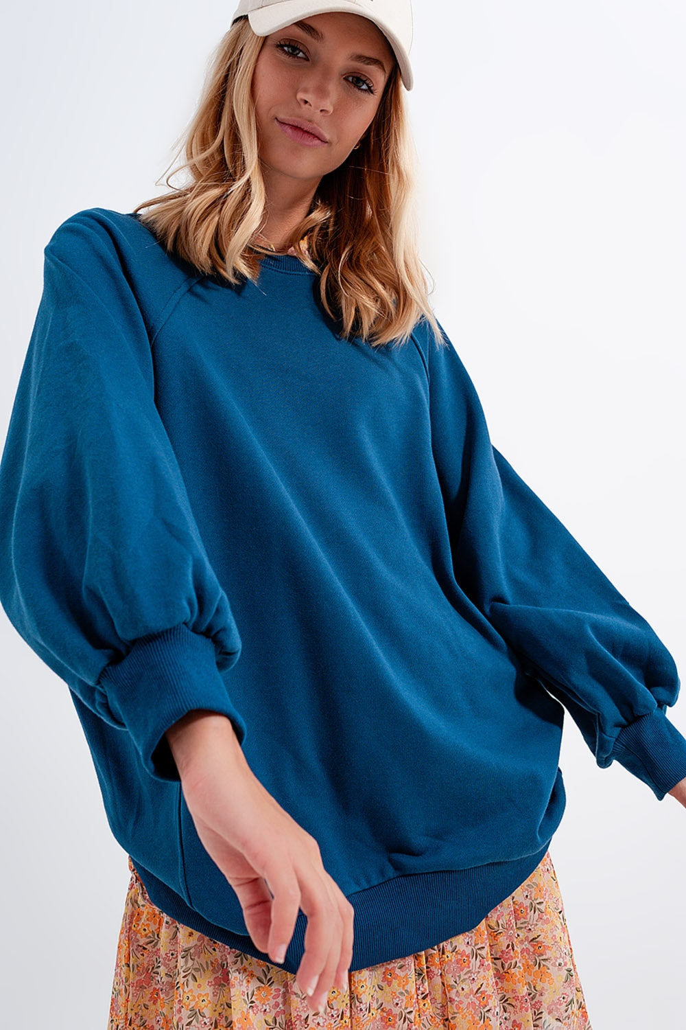 Super oversized sweatshirt with seam detail in blue Q2 Sweaters BoutiqueLua