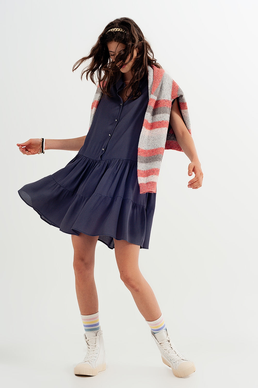 Q2 Tiered hem shirt dress in grey