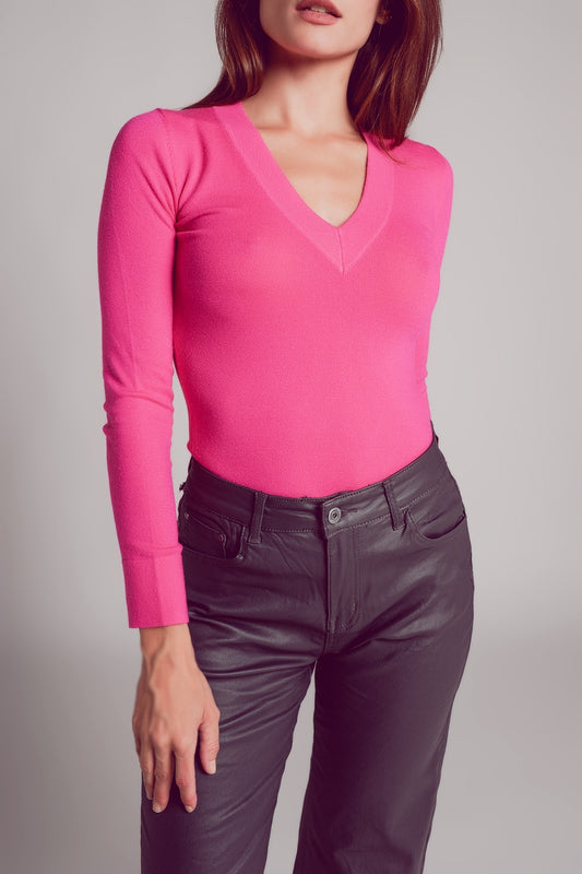 Q2 V neck fine knit jumper in fuchsia