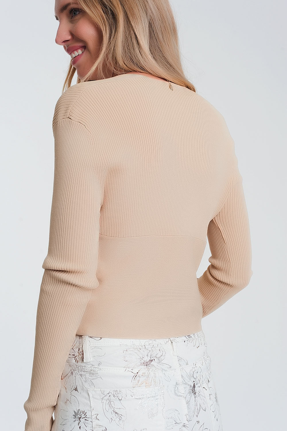 v neck ribbed sweater in beige Q2 Sweaters BoutiqueLua