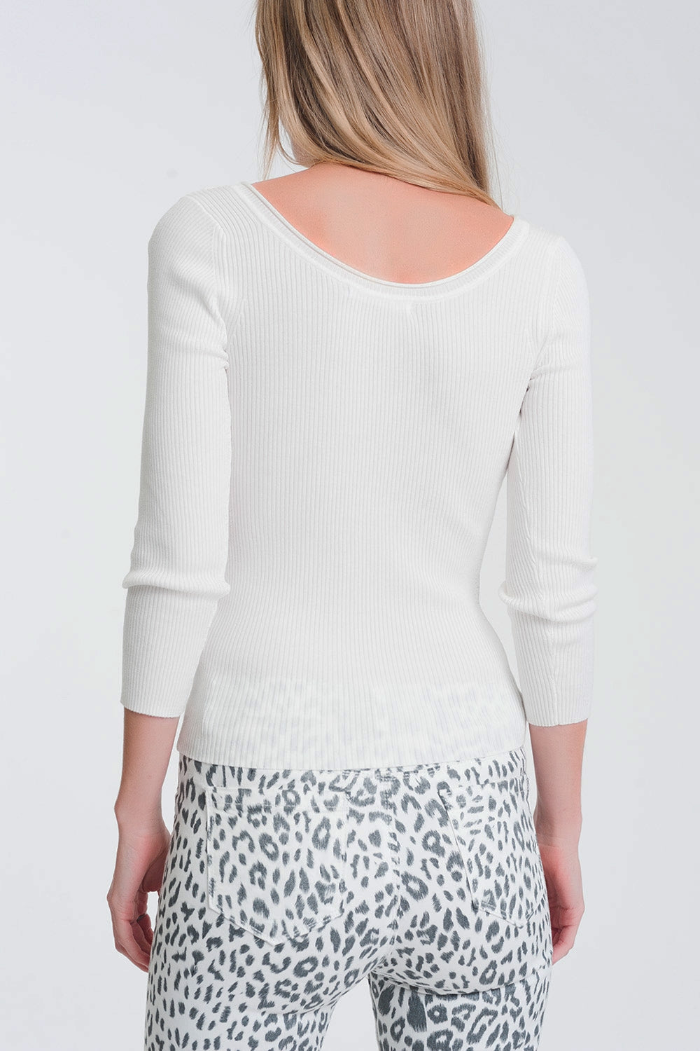 White knitted wide neck sweater Q2 Sweaters BoutiqueLua