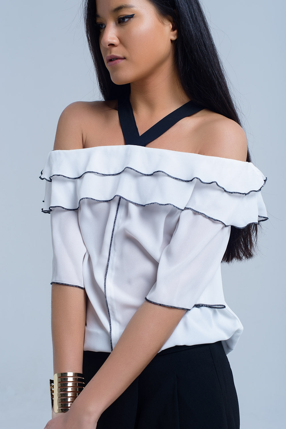 White top with black contrast trim Q2 Shirts BoutiqueLua