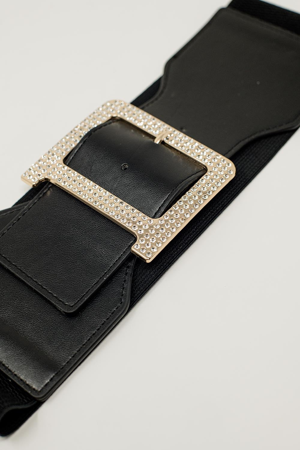 Wide elastic black belt with rhinestone details Q2 Accessories BoutiqueLua