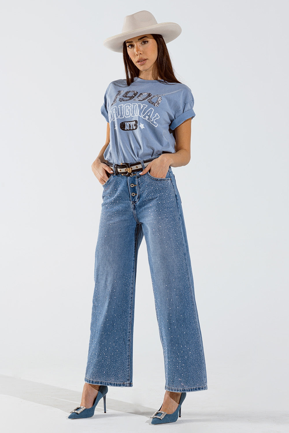 Wide Leg Jeans With Exposed Buttons And Stras Details in Mid Wash Q2 Jeans BoutiqueLua